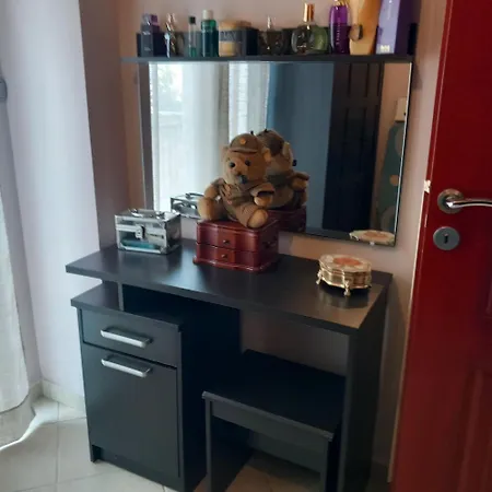 Evi's Balcony Apartment Karditsa